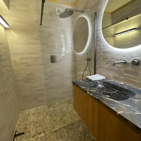 Logies One 4* Οστένδη