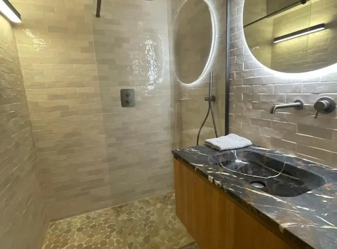 Logies One 4* Ostend