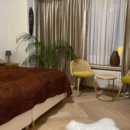 Pensión Logies One 4*